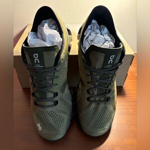 ON Cloud X Men’s Sneakers - Olive & Fir Colorway - Size 8 - New in Box!